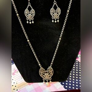 Brighton Set Silver Tone with Pearls